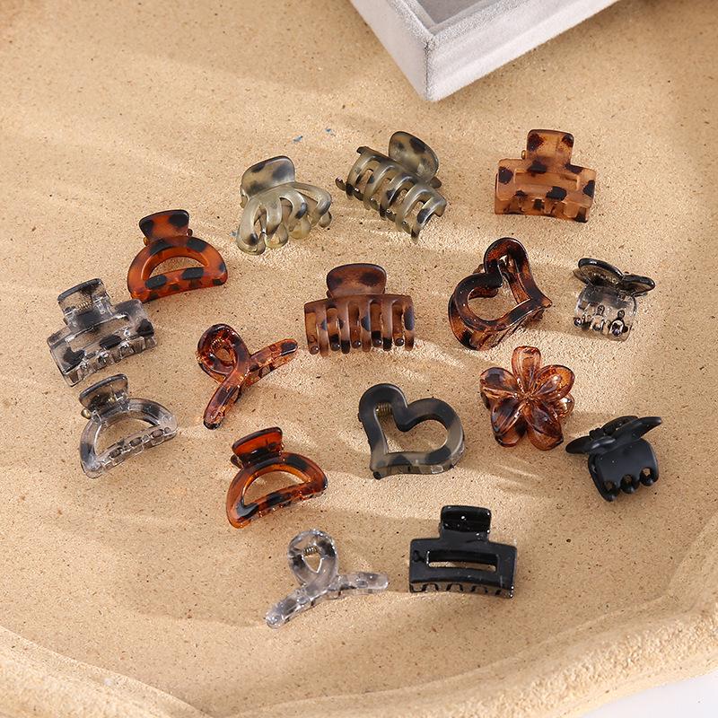 Coffee-Colored Matte Claw Clip for Wispy Bangs - Small Hair Accessory for Top of Head or Side Decoration