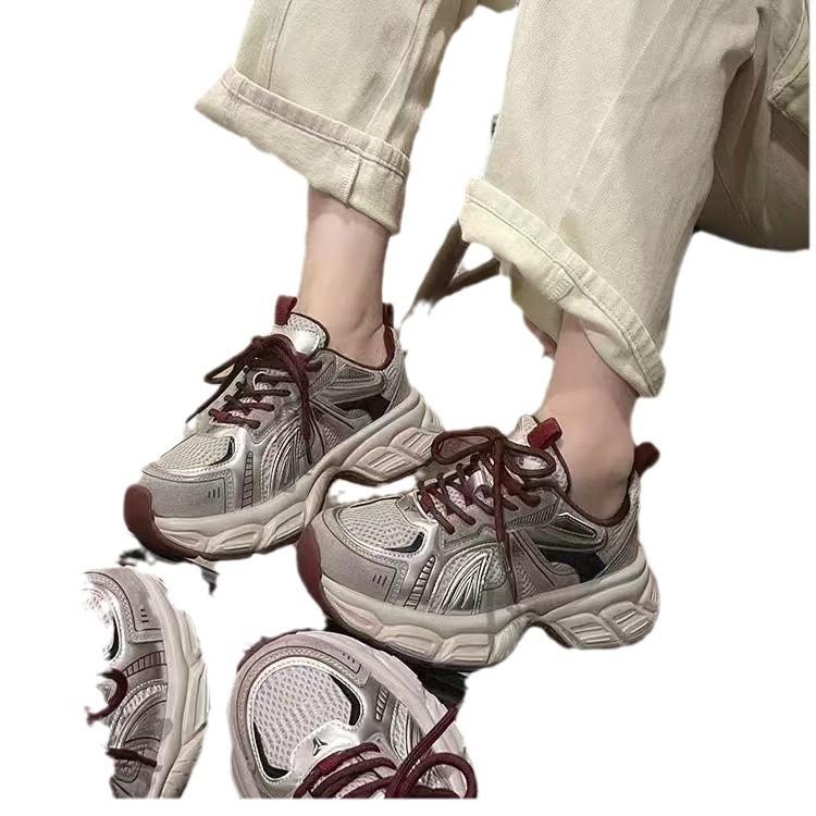 Mesh dad shoes women 2025 new fried street thick-soled retro breathable and light spring height increase casual sports shoes tide