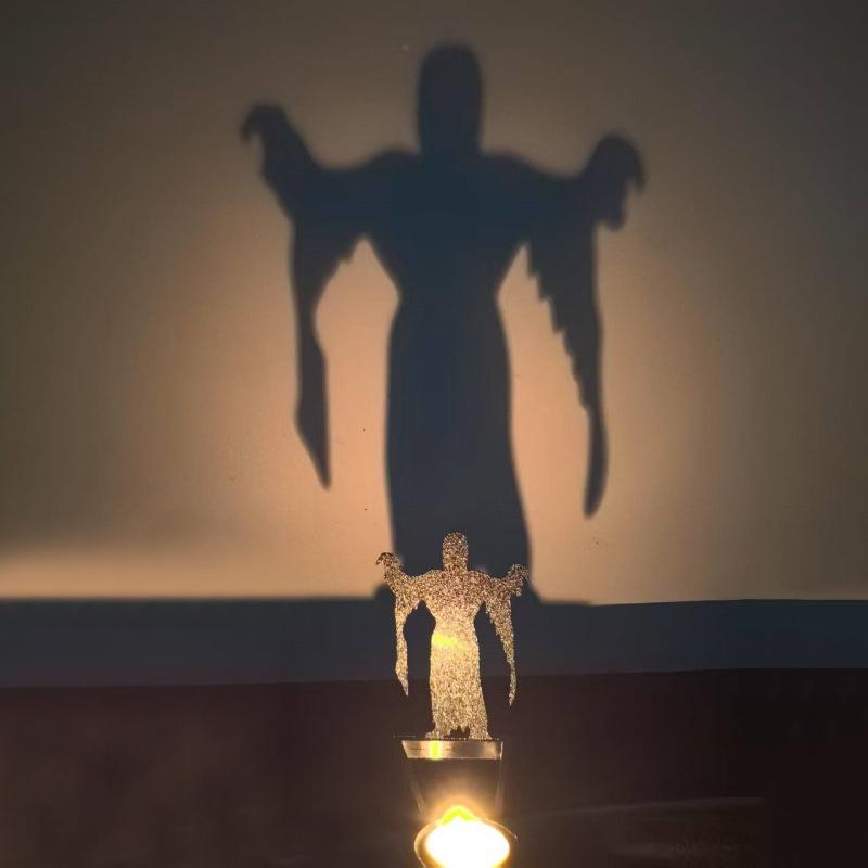 Halloween Decoration 2025 Decorative Candle Holder Scary Candlestick Ornament Desk Accessorie Room Decor Halloween Accessorie