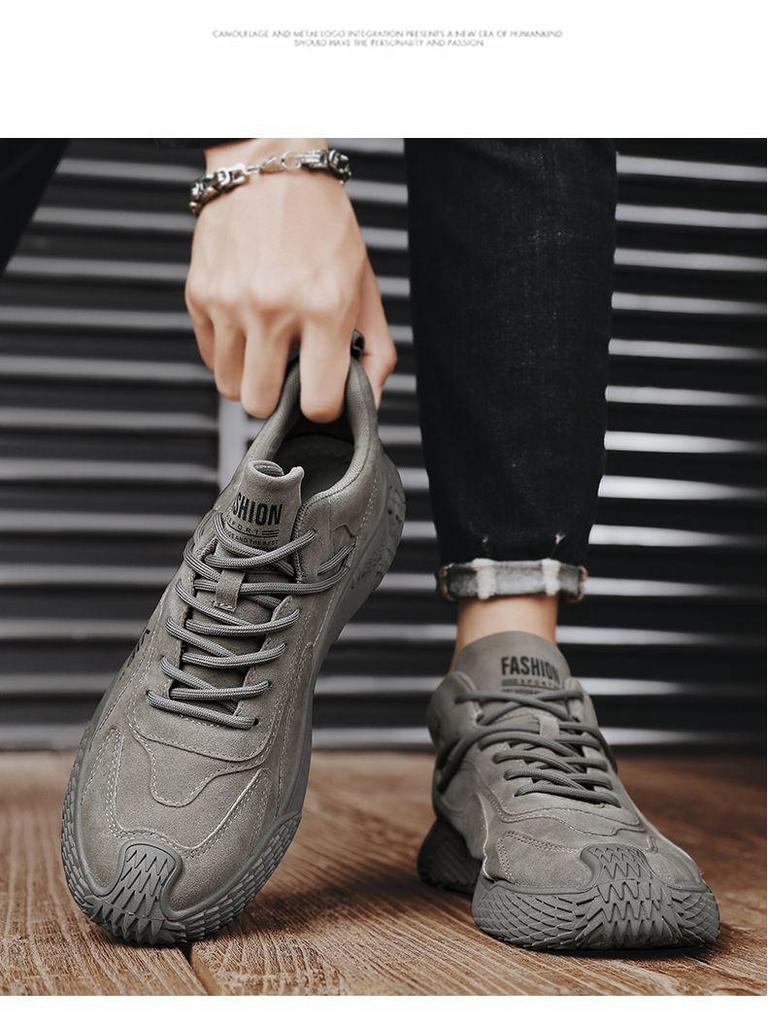 Spring 2025 Men's Non-Slip Work Sneakers - Ideal for Construction Sites and Kitchens