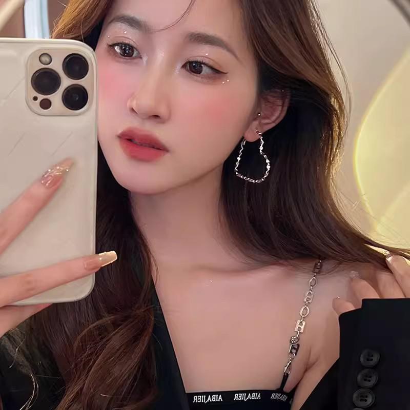 2024 Minimalist Irregular Heart Silver Stud Earrings for Women