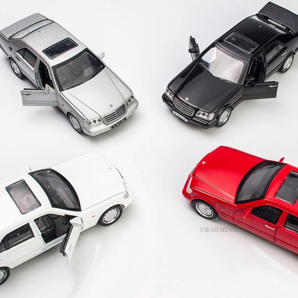 1/32 S-W140 Alloy Model Car Children's Toys With Sound Light Pull-back Function High Simulation Alloy Vehicle Model For Boy Gift