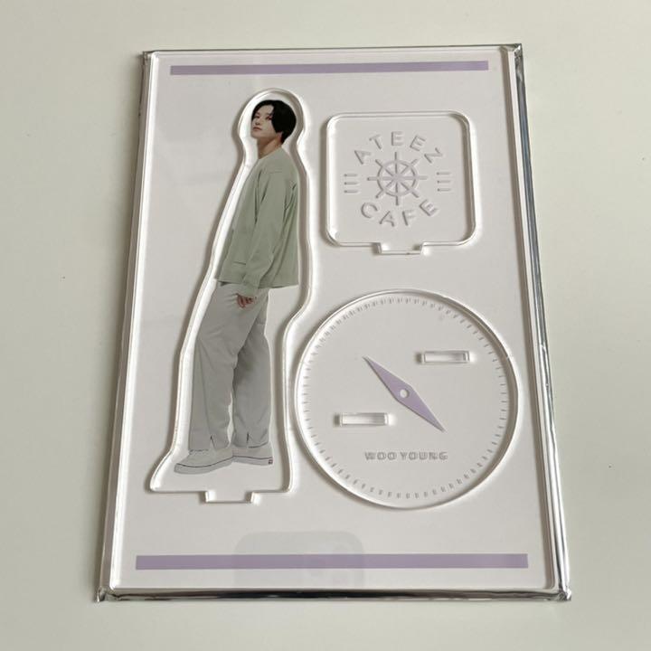 

[USED] ATEEZ Wooyoung Acrylic Stand Cafe