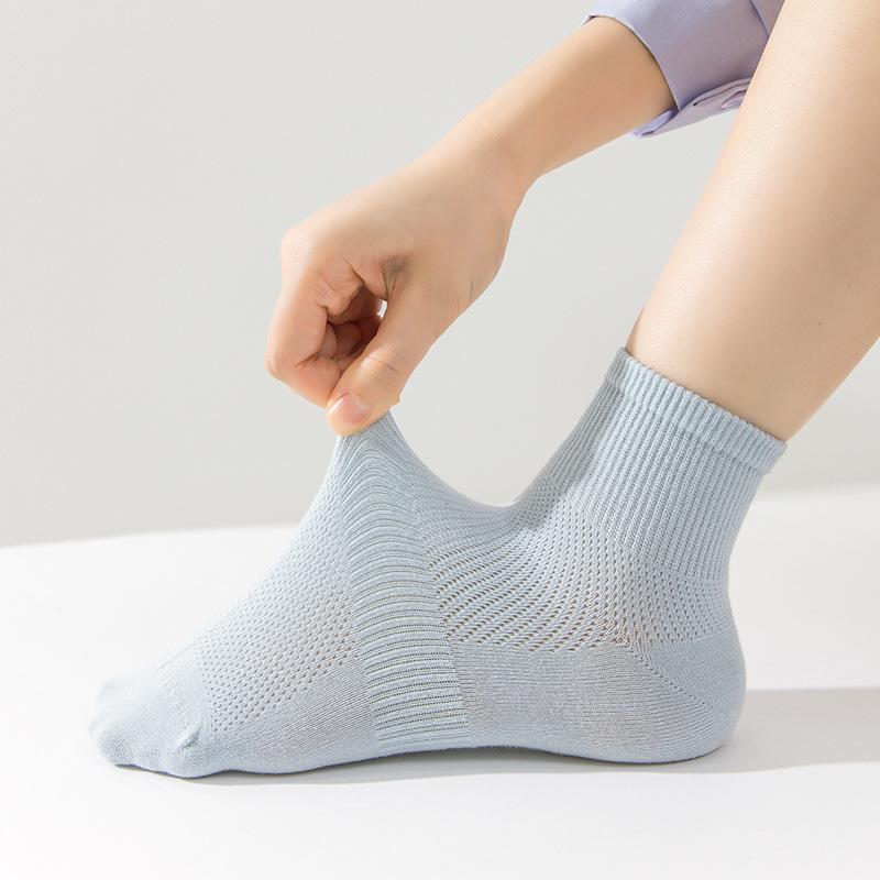 Female Summer Cotton Breathable and Sweat Absorbing Mesh Girdle Waist Sports Boneless Anti Pilling Tube Socks