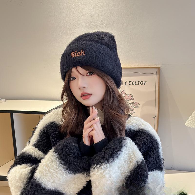 Autumn and Winter Wool Hat for Women Plush New Korean Knitted Hat Versatile Warm Ear Protection and Thickened Fashion