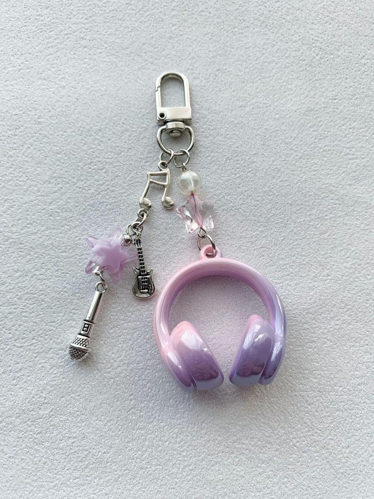 Colorful Earphone Pendant Keychain: Cool and Sweet Bag Charm, Perfect Bestie Gift