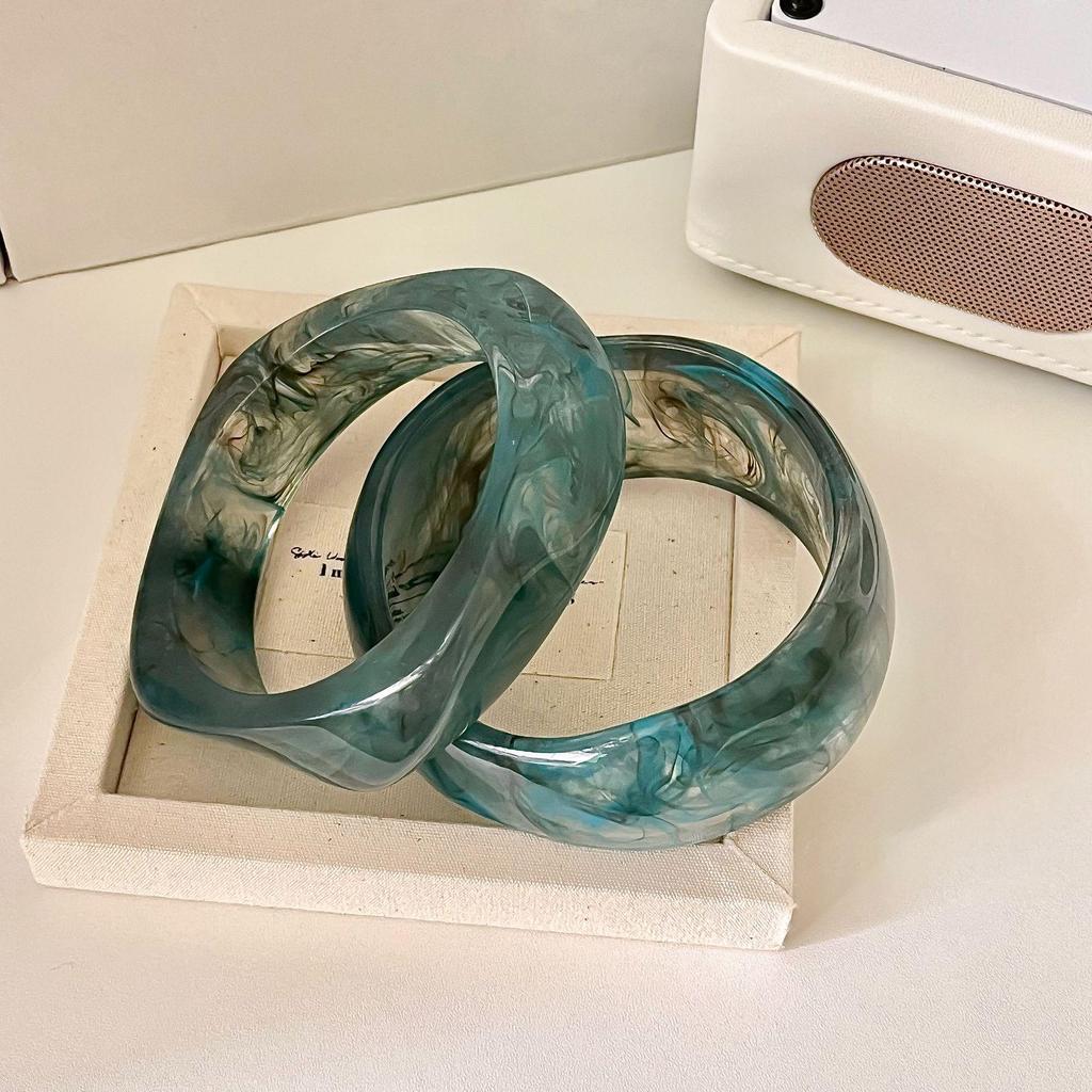 Translucent Cyan Ombre Acrylic Bangle: Geometric Niche Acetate Bracelet