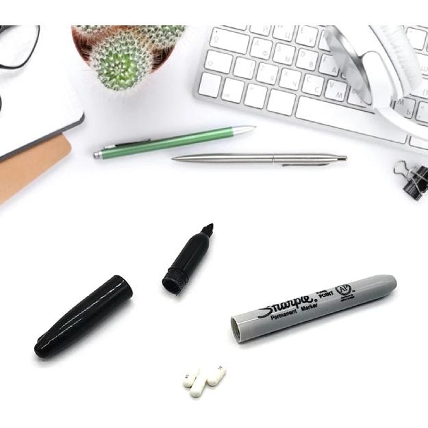 2 Pieces Fake Pen Diversion Safe, Creative Hidden Safes for Valuables to Hide, Hiding Safe Deposit Box Markings in Prominent Small Area for Storing