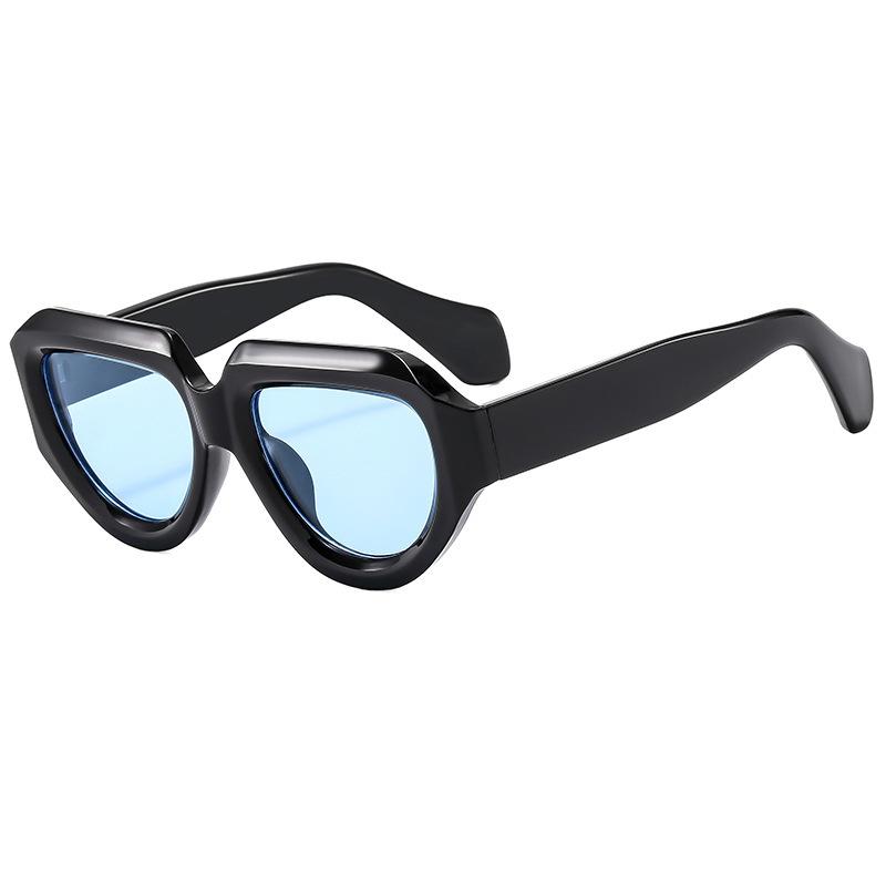 New Fashion Oversized Sunglasses Unisex Hip-Hop Retro Asymmetrical Frame Shades Outdoor Street Style UV-Protective Eyewear