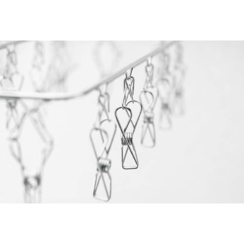 Hirosho Folding Stainless Steel Clothes Pinch Hanger, Round, 16 Pinch, SHR-16