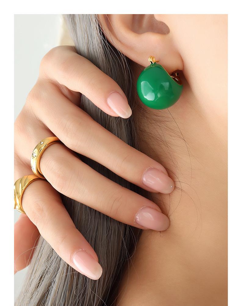 Unisex Red and Green Enamel Trendy Versatile Christmas Ear Cuffs Earrings