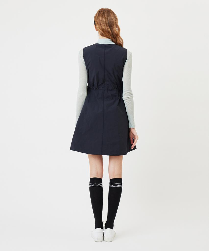 AVEN Sleeveless V-Neck Dress Black