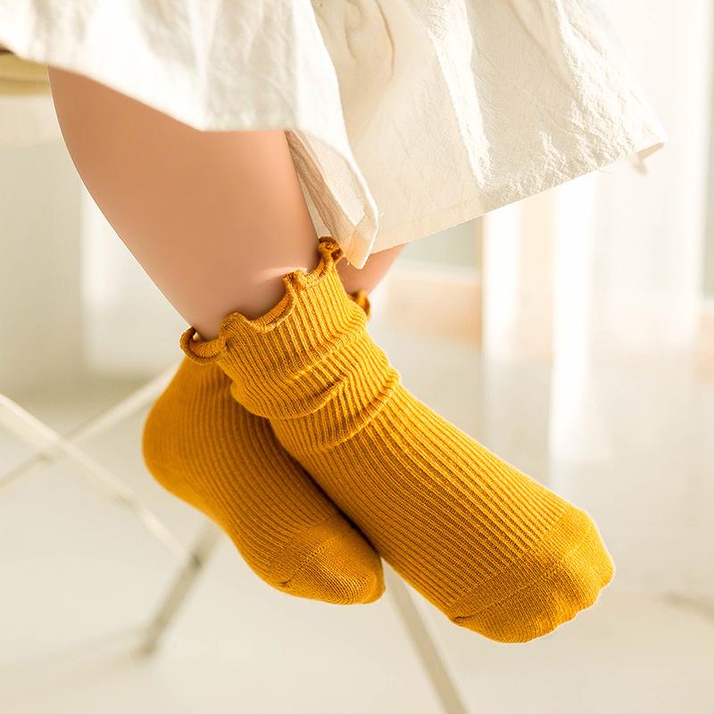 Frühlings- & Herbst Babysocken mit Rüschenkante für 0-3 Jahre - Baumwoll-Stapelsocken für Mädchen