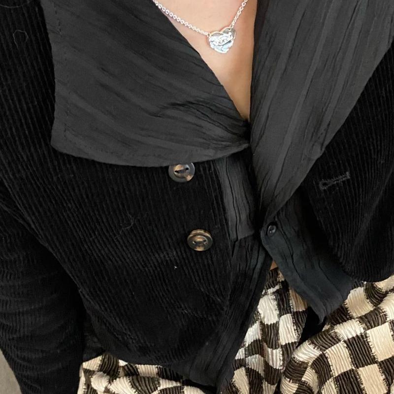 Y2k Blouse Women Vintage Black Shirt Gothic Harjauku Pleated Button Up Korean Dark Tight Long Sleeve Aesthetic Female