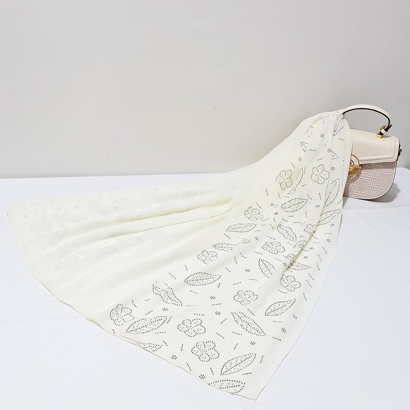 2025 Fashion Rhinestone-Inlaid Leaf Pattern Headscarf One Size