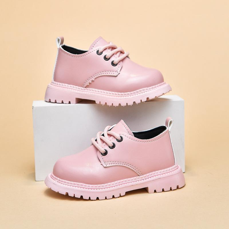 

Korean version of students children s leather shoes 2025 spring and autumn new girls children s leather surface Doudou shoes boys small leather 21-25 5 pairs in one hand рожевий