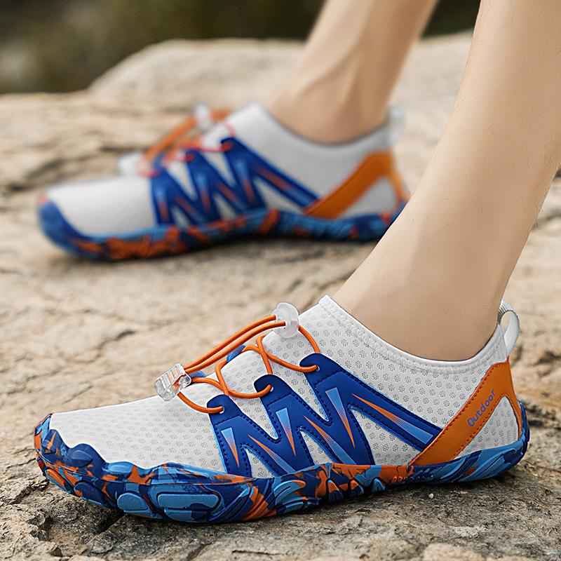 New outdoor breathable non-slip quick-drying and lightweight indoor fitness swimming wading sports shoes