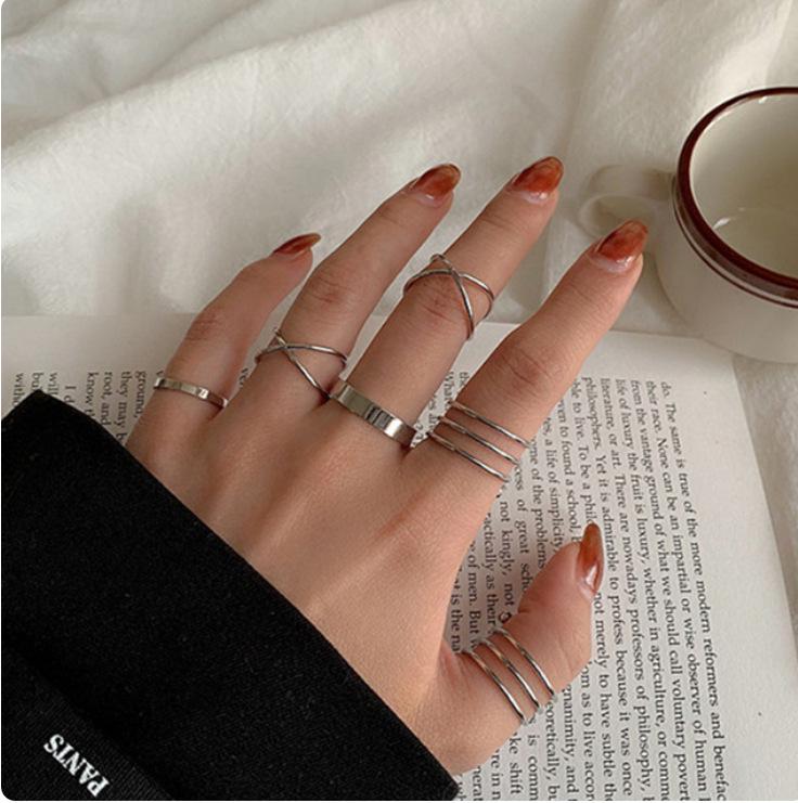Vintage Hollow Butterfly Heart Ring Set for Women