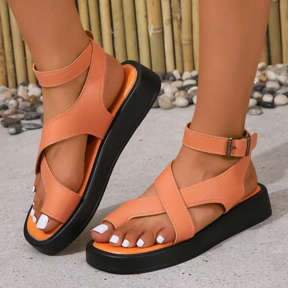 New Summer Women's Plus Size Toe Loop Thick Soled Casual Outdoor Buckle Strap Sandals