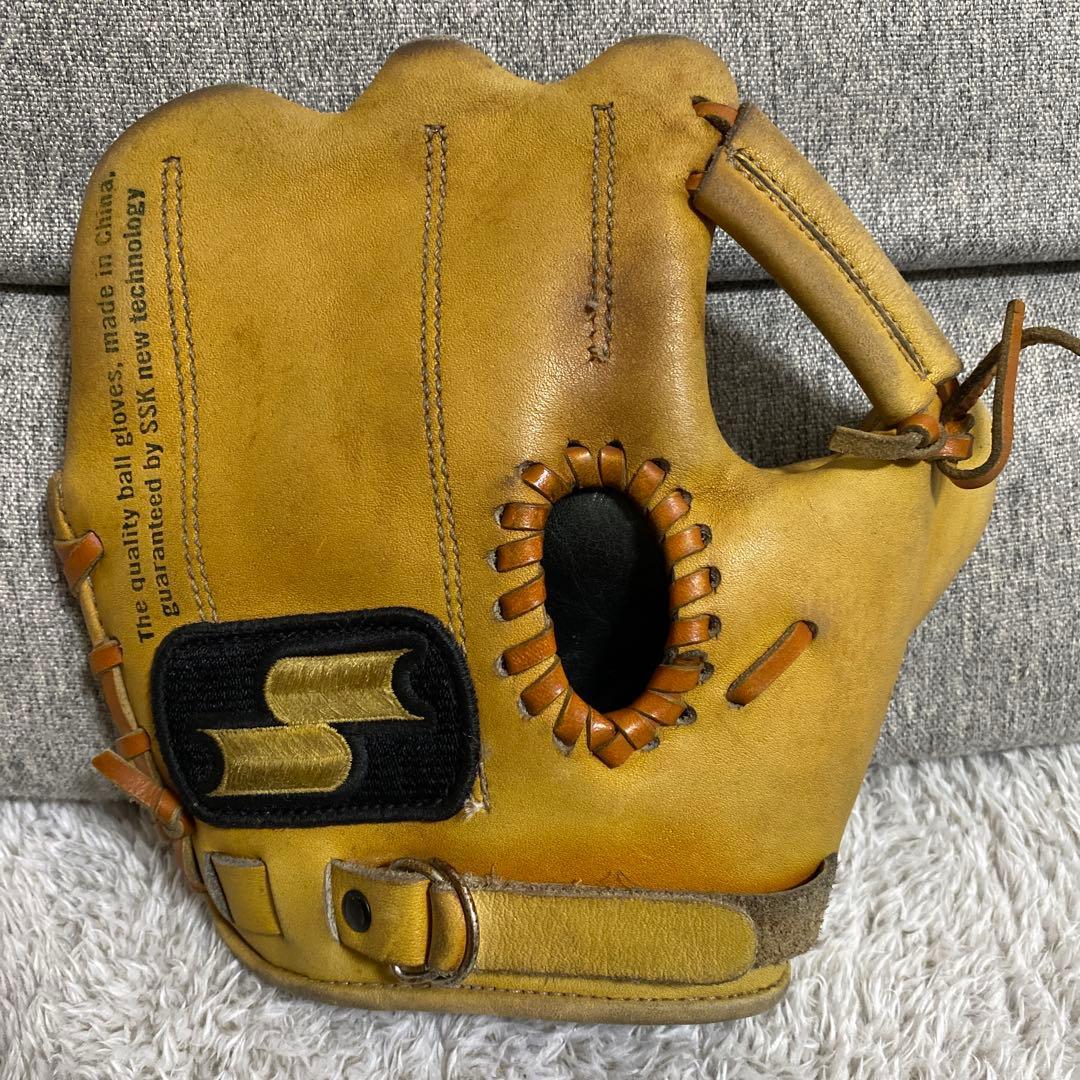 Used SSK training gloves