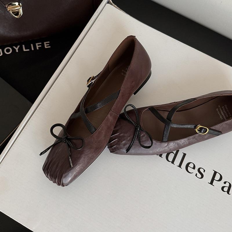 

Мелодия сердца~ Осень 2025, Кожаные туфли Мэри Джейн с квадратным носком, бантом и перекрестной пряжкой, женские туфли на плоской подошве 39 темно-коричневого