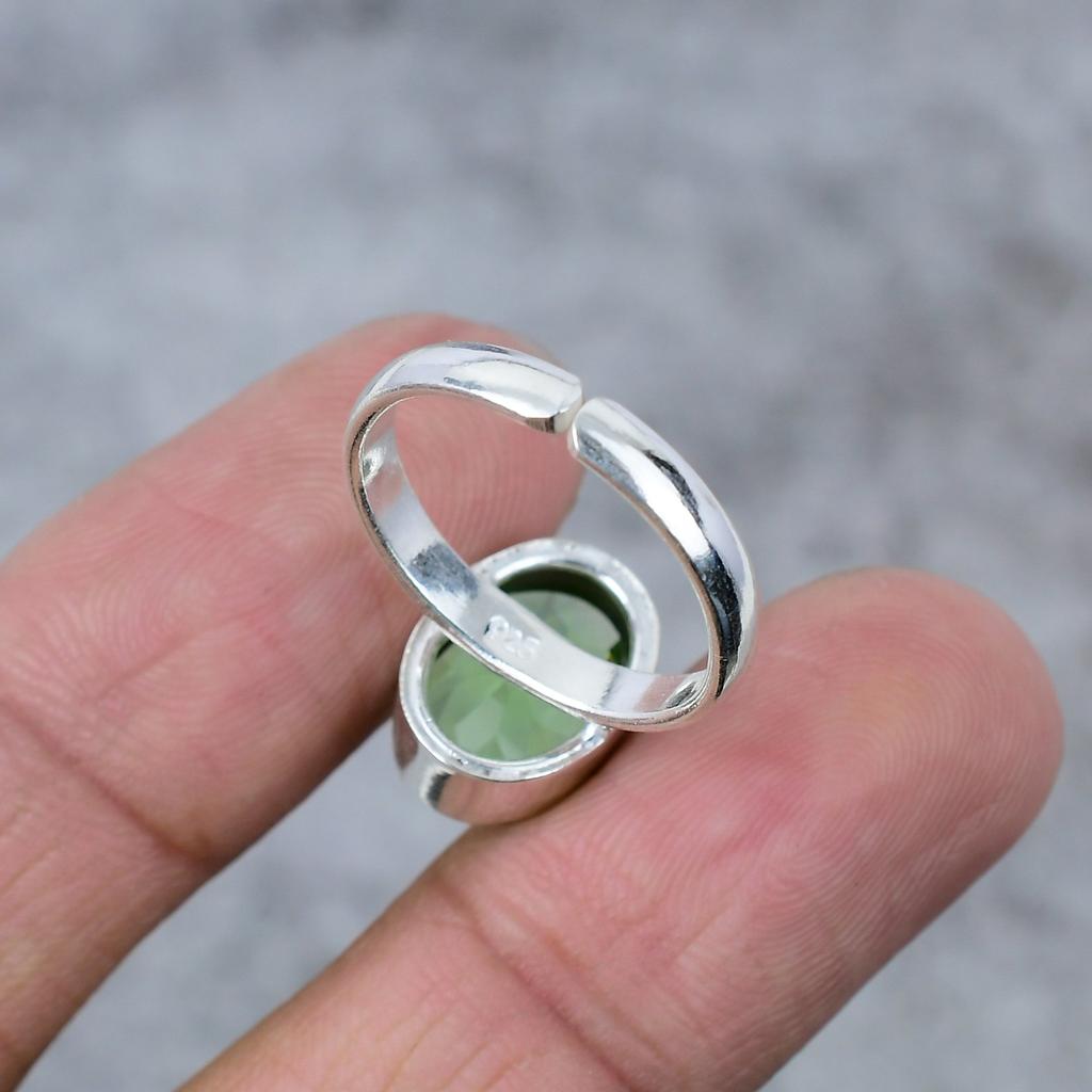 Peridot Gemstone Handmade 925 Sterling Silver Jewelry Ring Size 9 M-271
