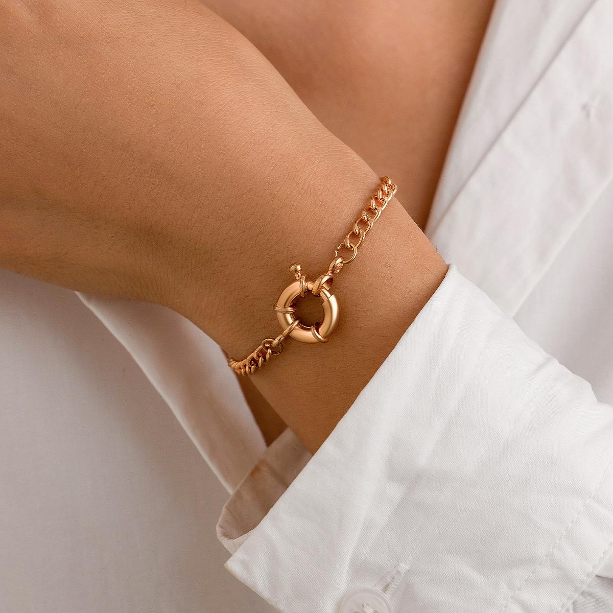 

Металлическая цепочка-ожерелье в стиле хип-хоп Змеиная кость для женщин, Универсальное геометрическое цепочное ожерелье для commuters, Застежка-пружинка see details