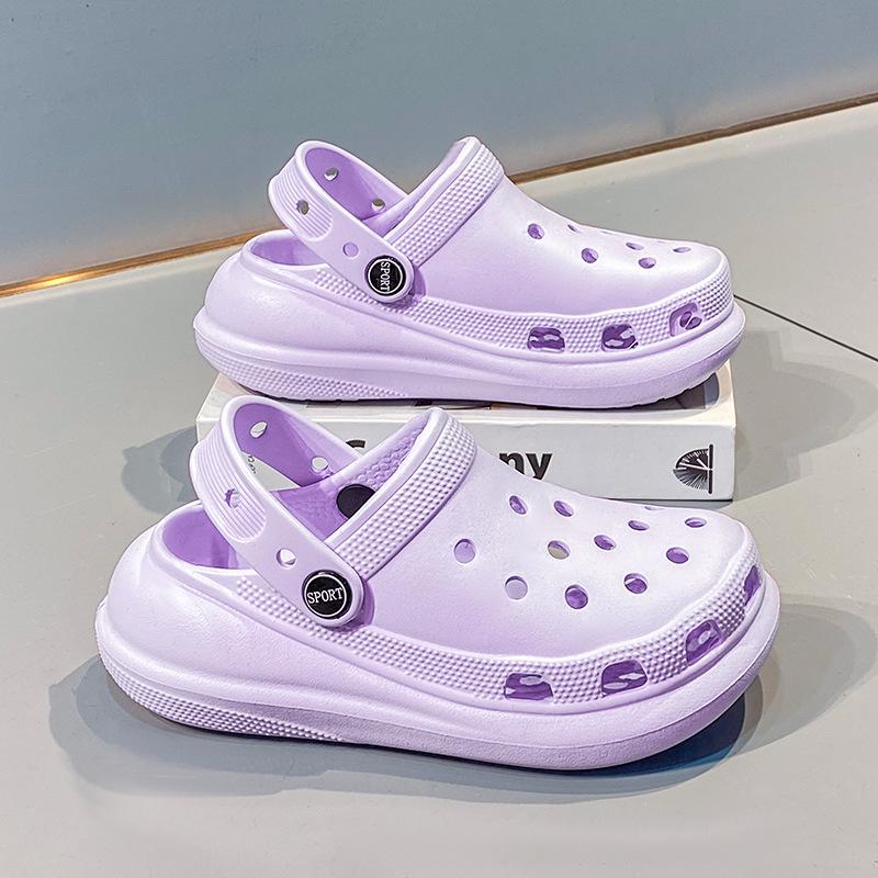 Kids' Summer Clog Sandals: Boys' & Girls' Non-slip, Thick-soled, Closed-toe Beach Slippers for Outdoor Play