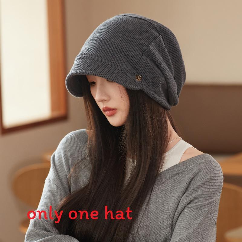 

Casual Womens Foldable Knit Beanie With Breathable Polyester For Fall And Winter темно-сірий