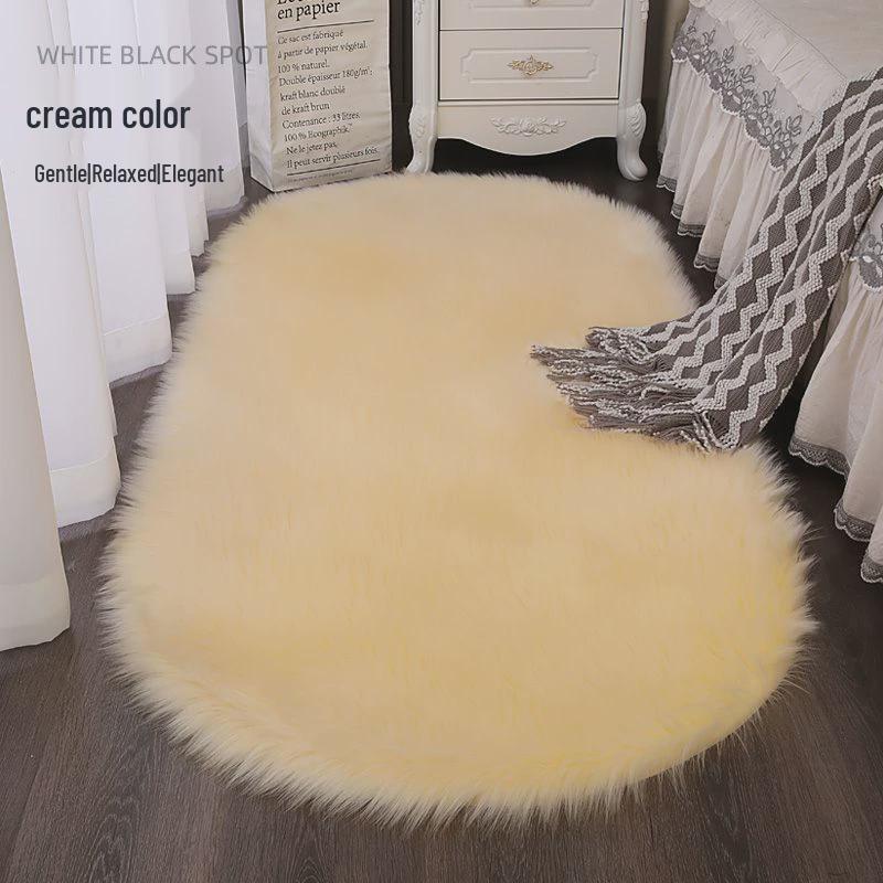 Long Pile Rug for Bedroom, Living Room, Sofa, Bedside, Coffee Table, or Balcony Oval 40x150cm Faux Wool бежевый