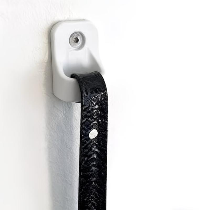 Durable Shoehorn Hook Screws Perfect for Utility and Bathroom Storage Needs