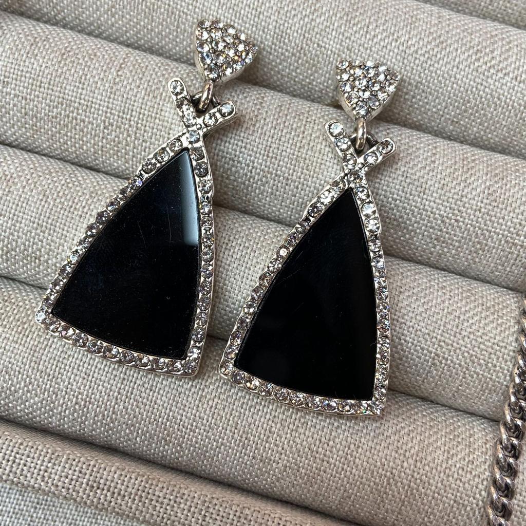 Black Resin Water Drop Necklace Earrings Light Luxury Niche Temperament Premium Pendant Clavicle Chain