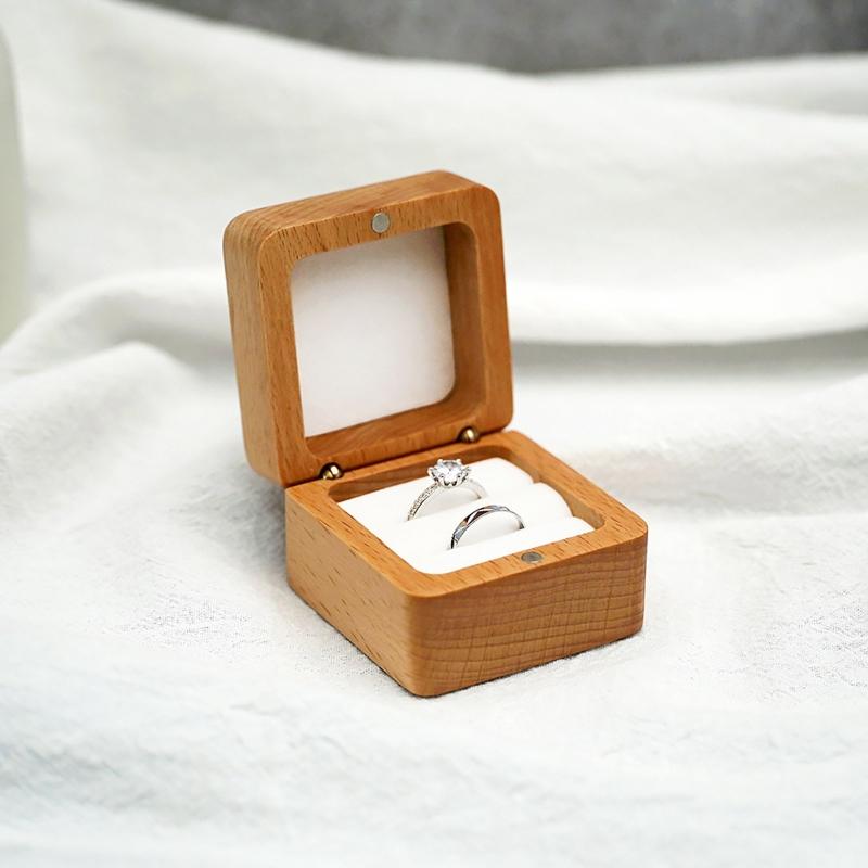 Natural Wooden Flip Ring Box Walnut Small Jewelry Display Box Engagement Wedding Jewelry Gift Box Easy To Carry