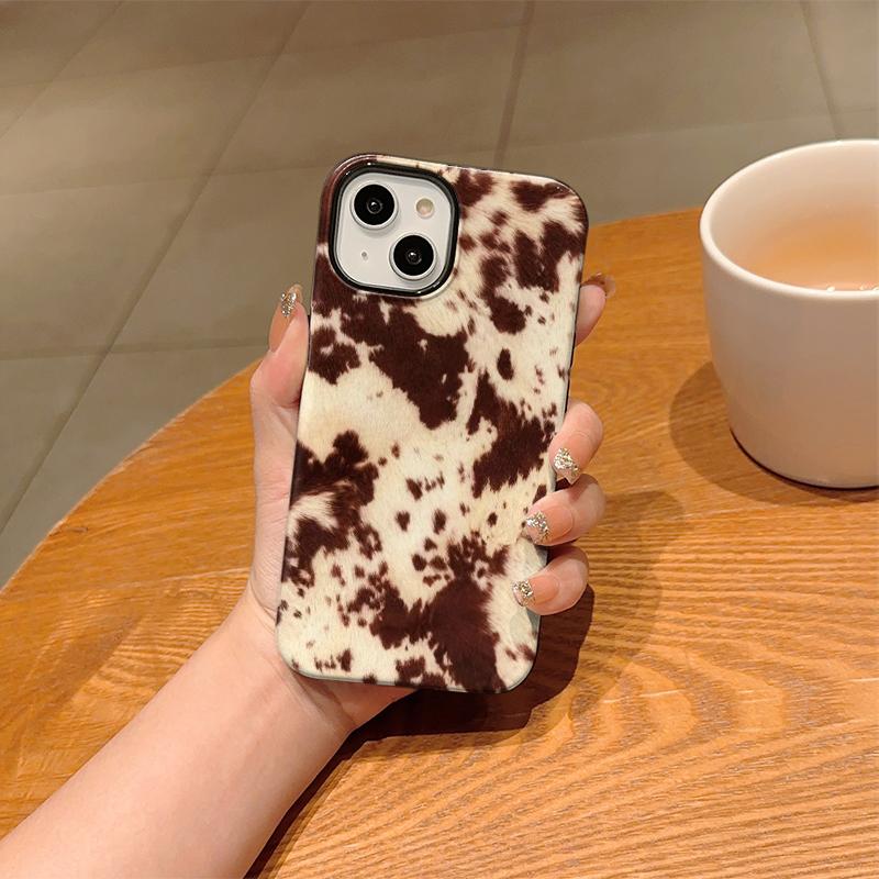 Wild Classic Western Country Brown Cowhide Faux Fur Pattern Film Aesthetic Protective Shockproof Bumper Phone Cover For iPhone 14 15 16 Pro Max Plus