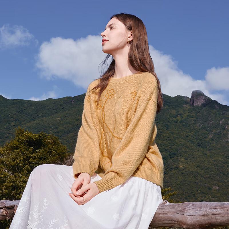 Betu Women's 2025 Autumn Embroidered Knit Sweater