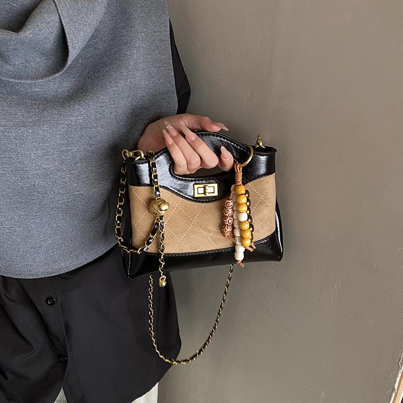 Rhombus embroidery thread small bag women's 2025 new fashion contrasting color versatile chain messenger bag super fire portable small bag