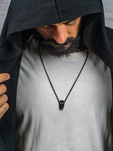FaithHeart Men's Stainless Steel Skull Necklace, Punk Gothic Retro Jewelry, Halloween Christmas Gift with Box