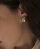 Reindeer Eclat Earring 08