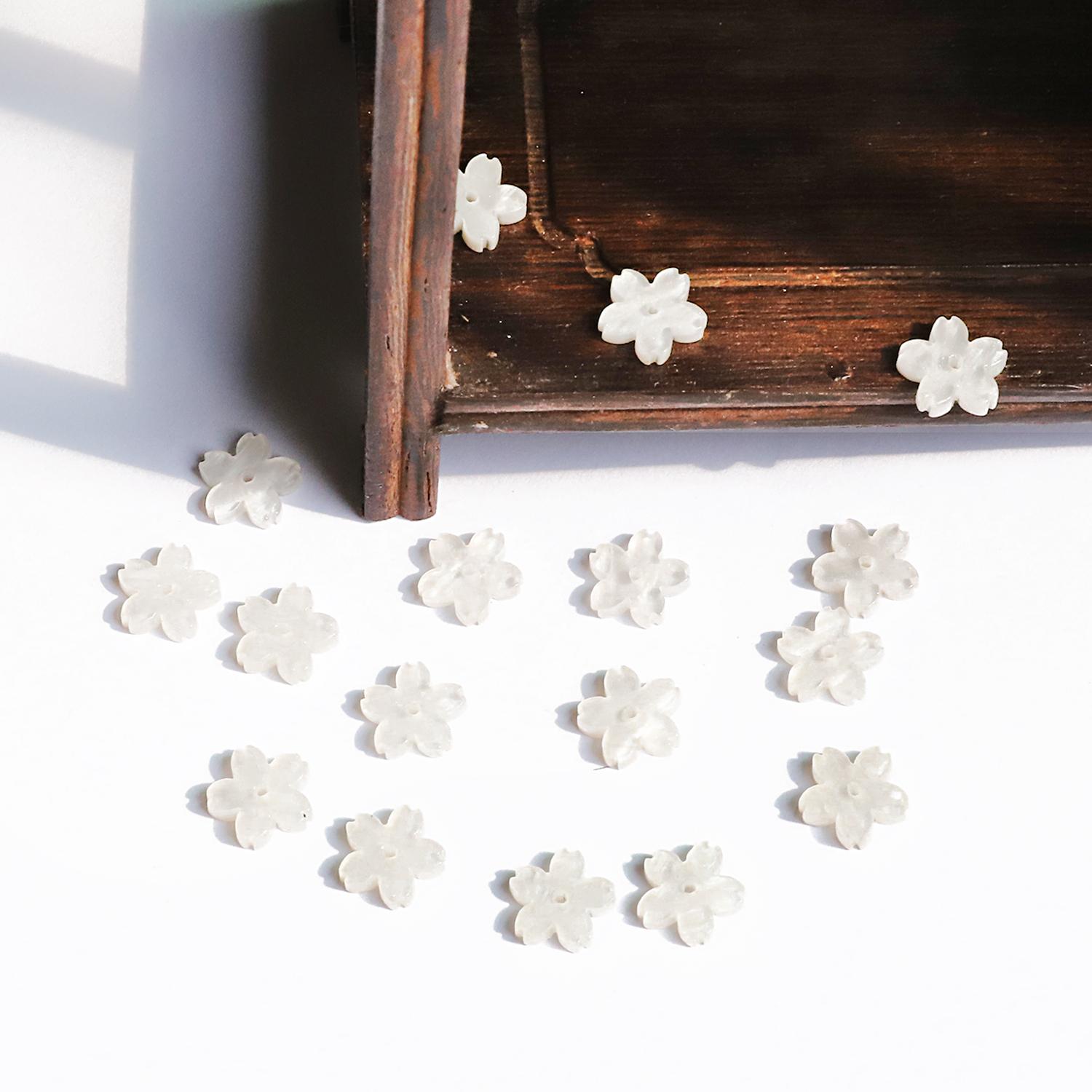 

20 шт. акриловые ацетатные бусины с цветком вишни бегония пять лепестков цветочные бусины для DIY ожерелье браслет серьги изготовление ювелирных изделий аксессуары для рукоделия белый