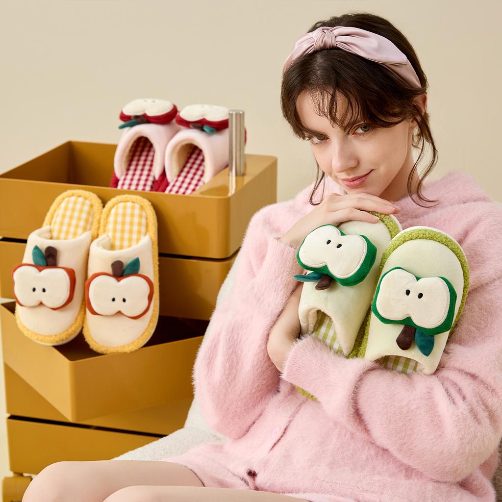 Women's Winter Fashion Cute Apple Cotton Slippers