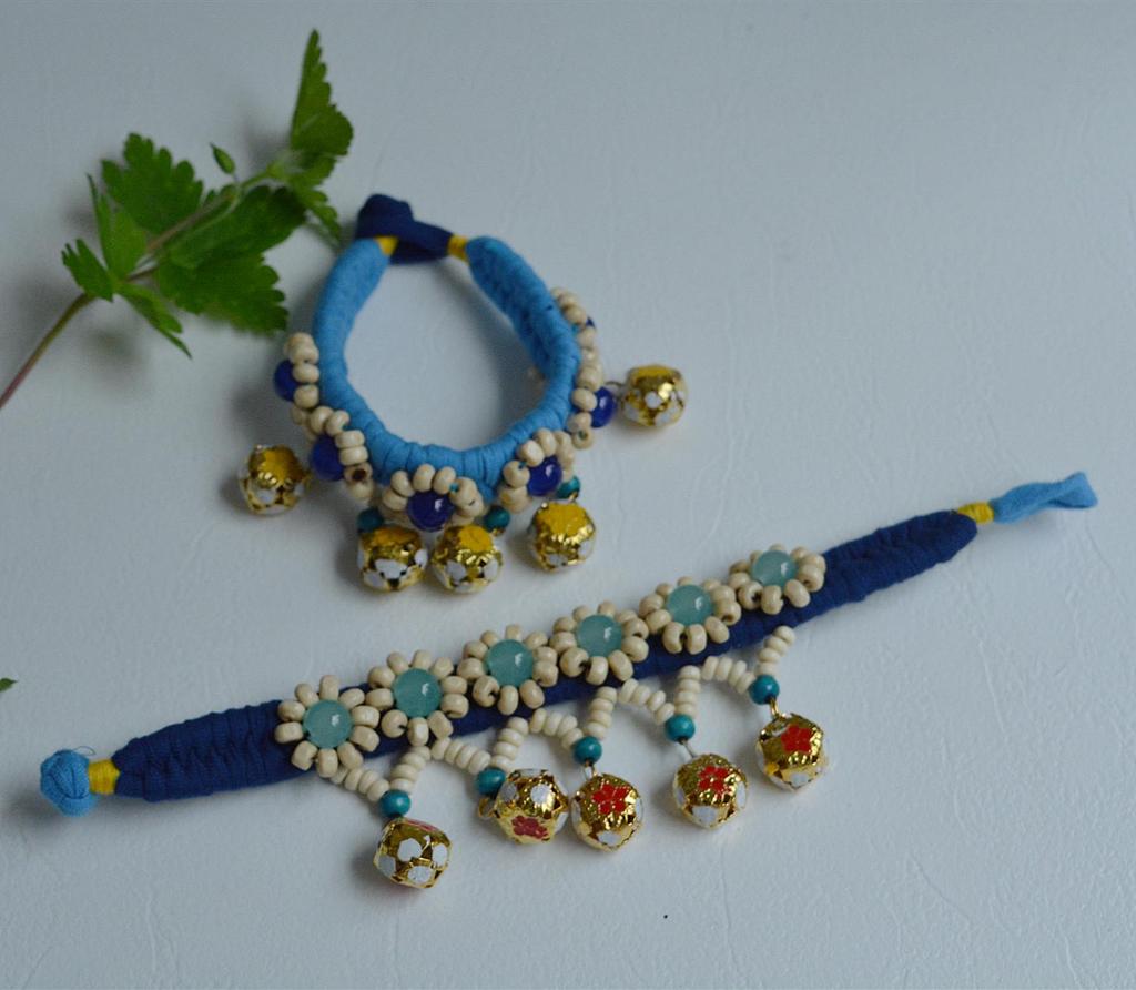 Yunnan Dali Handgefertigtes Ethnisches Batikstoff-Armband - Blau & Weiß Reiseschmuck