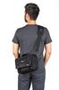 Lowepro M-Trekker SH150 Umhängetasche, Schwarz, Passend für kleine Tablets, 7,2 L, LP37161-PWW