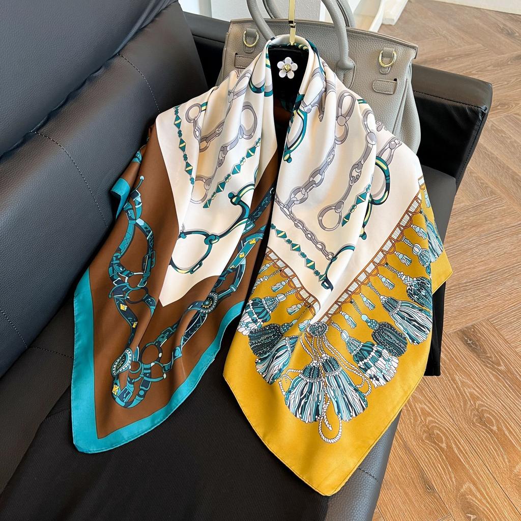 Large square scarf silk scarf women's new versatile spring and autumn winter high-end mother scarf shawl with shirt