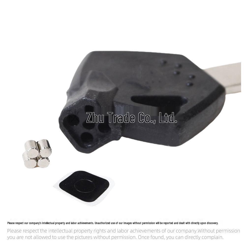 Suzuki UY125T Motorradschlüsselrohling mit Magnet