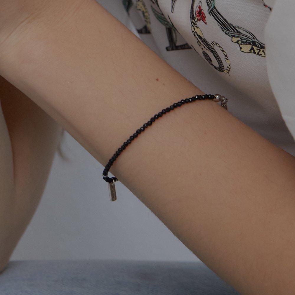 B071 Silver Ball Cubic Bracelet