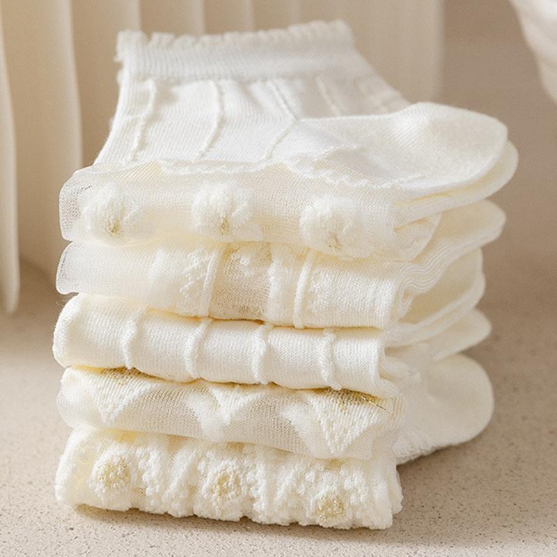 5 par/lot Sommarkorta kvinnor Vita strumpor Lågt rör Coola strumpor Set Söt tryck ankelfotskydd Mode Ny Kawaii Sock