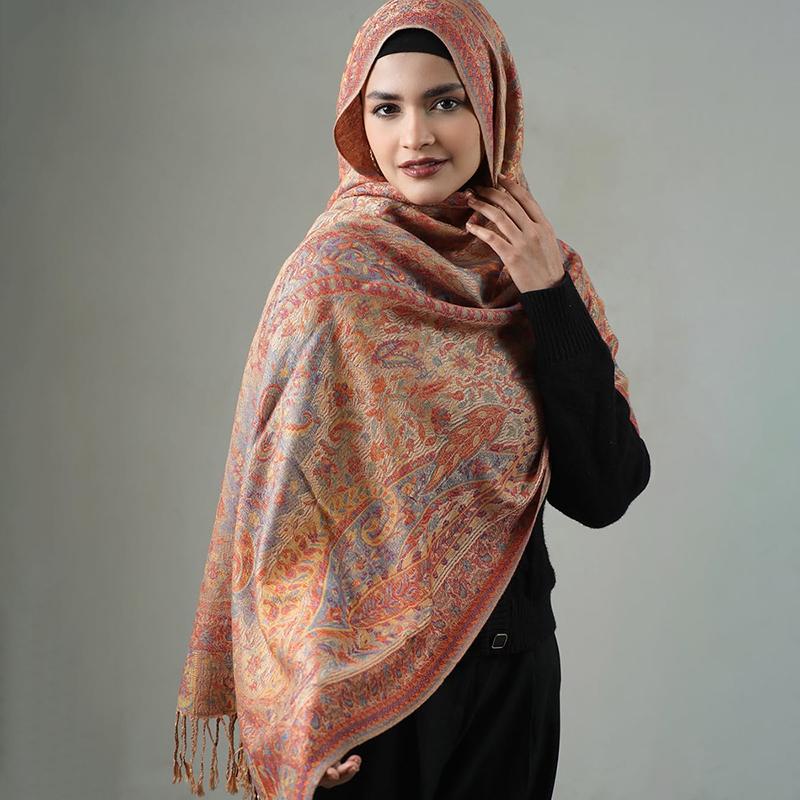 

Women Paisley Scarf Cashmere Feeling Pashmina Shawls Tassel Hijab Head Wrap Femme Winter Scarves Foulard Bufanda 70x175 cm