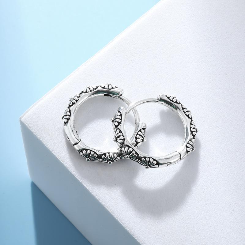 Classic Punk Retro Pattern Carved Gothic Earrings for Men In Circular Shapes