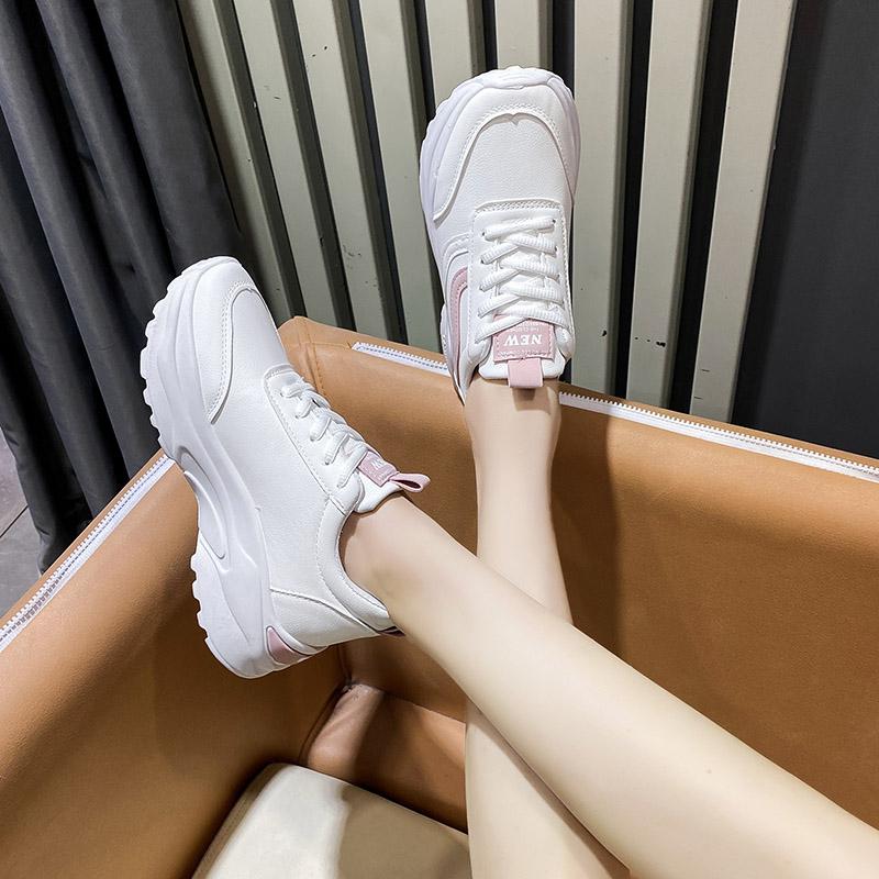 New Fashion Sneakers Women Simple Breathable Walking Mesh Flat Shoes Sneakers Women Gym Vulcanized Shoes White Female Footwear