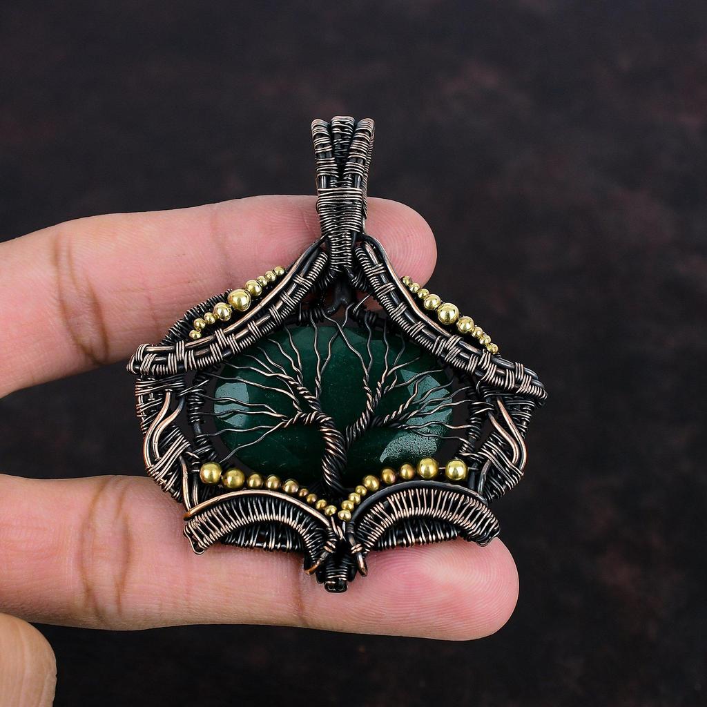 Lebensbaum-Anhänger aus facettiertem smaragdfarbenem Sambischem Edelstein, handgefertigter Kupferschmuck, handgefertigtes Schmuckstück, Geschenkidee zum Jahrestag